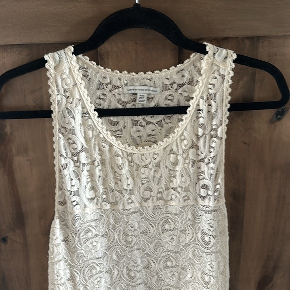 American Eagle Outfitters Lace Tank Top - Picture 4 of 15